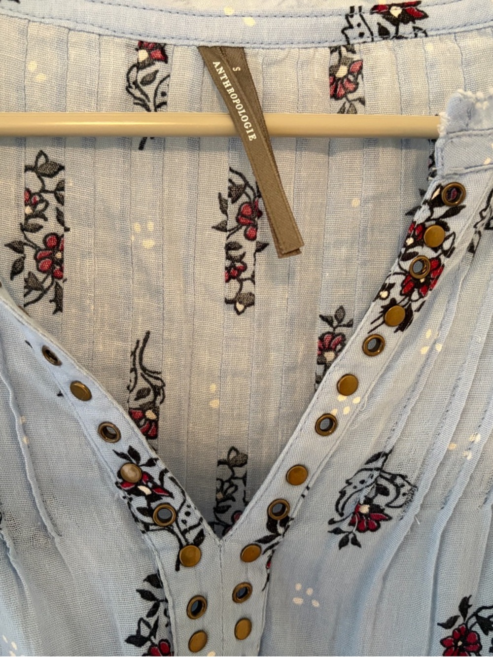 LN 5 star Anthropologie Pintuck Short Sleeve Swing Top in blue S - Picture 4 of 6